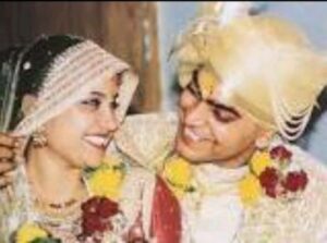 Renuka Shahane Instagram - Looking back at 22 years of love, laughter, joy; through thick and thin and all things in between. Thank you & love you @ashutosh_ramnarayan 🤗❤️ Happy anniversary to us ❤️❤️
Forever grateful to our family, friends and fans for showering us with the warmest and most precious wishes. Thank you all 🤗🙏🏽🙏🏽
#22yearsofbliss 
#gratitude