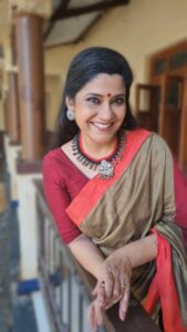 Actress Renuka Shahane HD Photos and Wallpapers November 2021