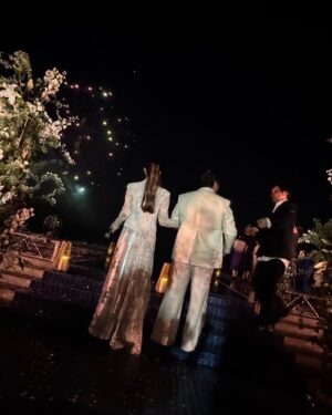 Reon Yuzuki Instagram - .
先日
勝矢さんと
ゆりかちゃんの
結婚式に
行ってきました😁😁
.
本当に
幸せそうで❤️❤️
最高の1日でした❤️

.
#勝矢　さん
#真風涼帆　ちゃん
#結婚おめでとう
#安蘭けい　さんと
#柚希礼音