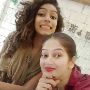 Resham Tipnis Instagram - Kay Bolu.... Bus be happy may u get my share of happiness. I hope bappa gets all the happiness in ur life and may all ur dreams come true raja khup khup anandi raha I love u so much ur my strength and my weakness too. Ja Simran jee le apni Zindagi 😍😍😂😂.Happy birthday Chinu 🥰😘