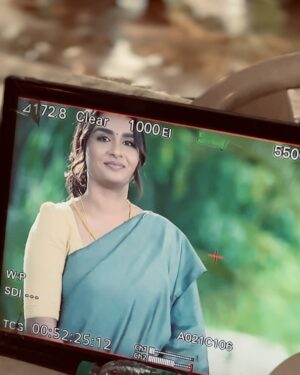 Reshma Muralidharan Instagram - Dear Everyone,

I want to take a moment to address the sudden ending of Nenjathai Killathe. It was never in our plans to conclude the show this way, and we truly understand the disappointment it has caused. The entire team—directors, writers, technicians, and fellow actors—put their heart and soul into this project, and it was more than just a show for us; it was a journey we deeply cherished.

Unfortunately, due to unforeseen circumstances, we were unable to continue. A television show is not just about one person; it is the hard work of hundreds of people whose livelihoods depend on it. Despite our best efforts to find solutions, we had to face a reality that was out of our control.

I request all my well-wishers and fans to handle this with positivity. Instead of spreading negativity or blame, let’s appreciate the beautiful moments Nenjathai Killathe gave us. Your love and support mean the world to me, and I hope to bring you more exciting projects soon.

With love and gratitude,
Reshma Muralidharan