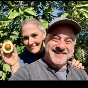 Ricki Lake Instagram - Happy Birthday to one of the brightest lights in my life. @johnbonny_la 
YOU are the magic, the secret sauce, the bees knees. Nothing I can say can fully express how much you mean to me.
Celebrating you and your masterpiece of work, that was my home and garden in Malibu. We will do it again. 
Happy Birthday my dear friend. ❤️‍🩹
