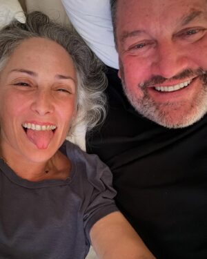Ricki Lake Instagram - Grateful for so many things…. 
What comes to mind in this moment
….
That cannabis is legal here in NYC! 
💚💚💚
Grateful to be back in NYC and to have the wonderful opportunity to discover a whole new neighborhood after living here over the 11 years of doing my talk show.. Thank you G & R. 💞
For Ross, the best partner, ride or die, husband. 
Home is wherever we are as long as we are together. Also so relieved we can still find the laughter and joy and play. 

Sending endless love for my fellow neighbors, community, and my beloved city. As we embark on a bit of a pilgrimage to heal out of Los Angeles, know you are always in my heart. 

❤️‍🩹❤️‍🩹❤️‍🩹❤️‍🩹
#cannabisismedicine