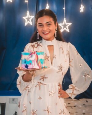 Ridergirl Vishakha Instagram - Thank you everyone for making this birthday so special 💕
@sherpa_life for the best birthday gift ever PS5 🎮
@eierene__ love the cake 🦄

Also, Now I am a ps5 girl, can’t wait to see you all on my gaming channel.