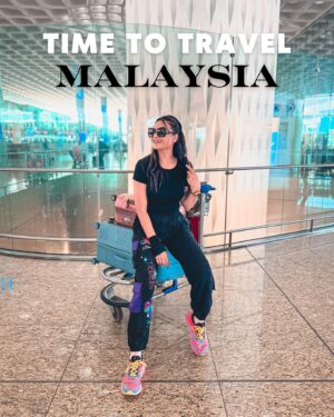 Ridergirl Vishakha Instagram - “Yeh toh bas shuruvat hai” 

Also tripping over my hairstyle here, that my mom made🫶❤️

#ridergirlvishakha #rgvinmy #malaysia #airport