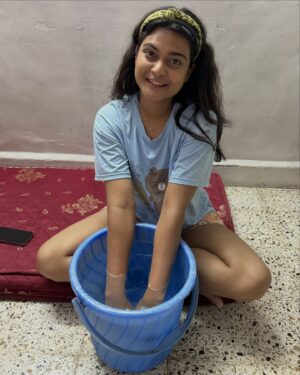 Ridergirl Vishakha Instagram - Gayab hu from social media because It’s been very painful 50 days and recovering will take a month more. Your girl is suffering from a lot of injuries and complications. 

3 slip disc and disc bulge, lumbar spine is damaged, L1 L2 L3 L4 L5  S1 knee  ligament tear , wrist ligament tear, synovial fluid in wrist, Kidney is swollen. 

Multiple MRIs Ct scans X-rays, blood test to aise kar rahe hai jaise free me khoon milta hai.
And all this because of NO accident but extreme riding.

All my doctors said 3 months rest and no travel no vlog.

I am trying to motivate myself everyday but all this is so frustrating and every little thing make me super angry and hyper. And i have been avoiding everyone i know lately.

Trying my best to be calm and smile.
Do keep me and my family in your prayers🙏