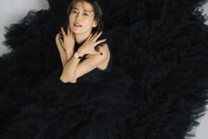 Rinko Kikuchi Instagram - @vacheronconstantin 
@wwd_jp 

菊地凛子が“今”を紡いで目指す先
　「ヴァシュロン・コンスタンタン」と歩む時の旅

Link in bio

@seijifujimori 
@jewelryconcierge_m 
@ryotanakamu 
@hiroki_kitada 

#vacheronconstantin 
#ヴァシュロンコンスタンタン 
#wwdjp