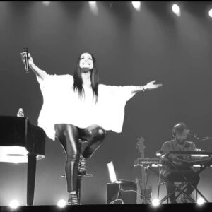 Rita Guerra Instagram - O ano de 2024 teve inúmeras memórias muito marcantes e deixo aqui algumas, entre concertos , amigos e família .

Foram muitos os concertos com os meus músicos e com várias das nossas excelentes Bandas Filarmónicas e Orquestras no continente e  ilhas.

Que 2025 venha com muita saúde, trabalho e felicidade para todos🥰
Da minha parte irão ter surpresas já no mês de Fevereiro😉

RG
