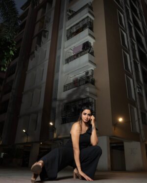 Riya Vishwanathan Instagram - 06.01.2025 🥰 yaaaah, it’s my birthday 🤩 

First post of 2025 ❤️ 
.
.
.
Camera and editing @teamcreators 
Mua @jeevithamakeupartistry 
.
.
.
#birthdaypost #blessings #photoshoot #gratitude 
#riyavishwanathan
