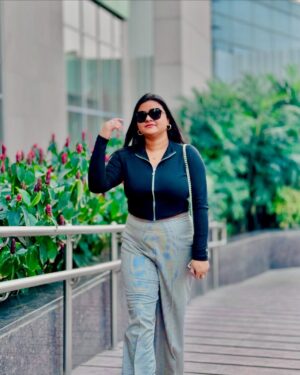 Rohini Reddy Instagram - “It is never too late to be what you might have been.” 

❤️❤️. 

PC ::— @jabardasth_emmanuel