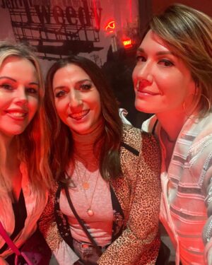 Roisin Conaty Instagram - Some bitznbobs with pals