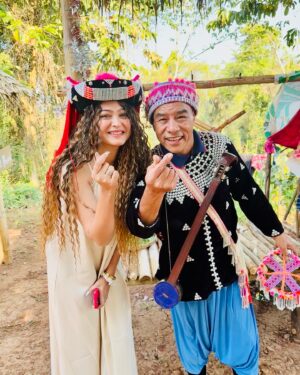 Rooqma Ray Instagram - Collecting moments, not things. 📸

📍Long neck village Chiang Rai 

#memories #longneck #village #life #rooqmaray #travel #thailand #chiangrai