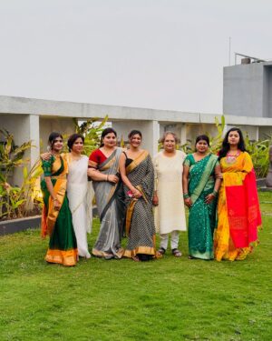 Rooqma Ray Instagram - Happy Saraswati puja 💛

#saraswati #saraswatipujo #rooqmaray #saree #indianlook
