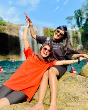 Rooqma Ray Instagram - Happy Birthday to the bestest friend one can ever wish for!!! May your cakes be sweet, your presents be expensive & your day be Awesome!! You know how much I love you!! ❤️❤️❤️ Baki ta video call kore bolchhi 🤣😜