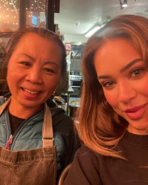 Roxanne McKee Instagram - And another appreciation post! This one is for Annie, who makes the most incredible Bao buns and coconut curry! Her restaurant is definitely worth a visit if you’re in Ambleside - The Lake District. She and her family were so hospitable and the food is a delight. It’s a little place so I’d recommend booking in advance. It’s just her cooking so be prepared for a small but delicious, authentic menu in a cosy setting. ❤️