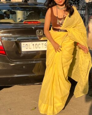 Ruchika Rathore Instagram - देसी 🛺🪷🎵