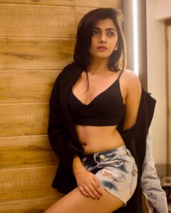Actress Ruchira Jadhav HD Photos and Wallpapers February 2025