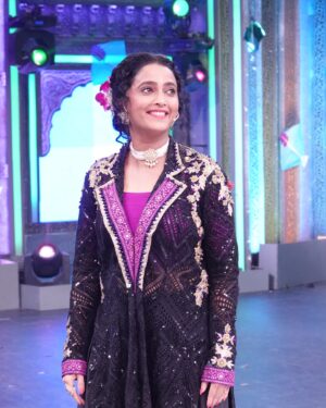 Rujuta Deshmukh Instagram - 'आता होऊ दे धिंगाणा 3'

टीम ‘लग्नानंतर होईलच प्रेम’ आणि टीम ‘थोडं तुझं आणि थोडं माझं’ येत आहेत धिंगाणा घालायला... 

शनिवार-रविवार रा. 9:00 वाजता Star प्रवाहवर 

@star_pravah

#aatahoudedhingana #starpravah