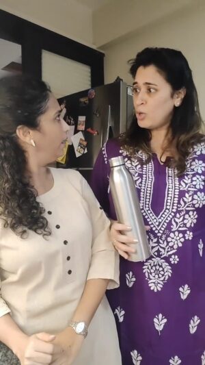 Rujuta Deshmukh Instagram - #डोक्यातजाणे  Madness again 

##reels #reelkarofeelkaro 

( Friends Comic Reels )