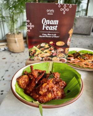 Rumana Nazarali Instagram - @one8.commune #Bengaluru is celebrating its first Onam with a Sadya, curated by Chef @chefagnibh, only on 14th and 15th September.

While a vegetarian Sadya is on the menu, there are some amazing lip-smacking non-veg dishes on the menu too which I absolutely enjoyed. My pick would be Kerala Style Pomfret, Prawn Ghee Roast and Mutton Pepper Fry.

Truly, a wonderful food experience at #one8communebangalore #BangaloreKohling #OnamFeast #one8commune