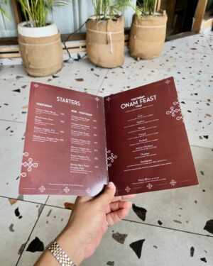 Rumana Nazarali Instagram - @one8.commune #Bengaluru is celebrating its first Onam with a Sadya, curated by Chef @chefagnibh, only on 14th and 15th September.

While a vegetarian Sadya is on the menu, there are some amazing lip-smacking non-veg dishes on the menu too which I absolutely enjoyed. My pick would be Kerala Style Pomfret, Prawn Ghee Roast and Mutton Pepper Fry.

Truly, a wonderful food experience at #one8communebangalore #BangaloreKohling #OnamFeast #one8commune