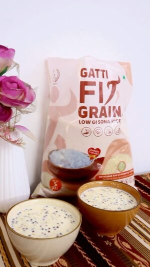 Rumana Nazarali Instagram - Choosing the right rice for daily consumption is important and that’s why I choose @gatti_group Fit Grain Low GI Sona Rice for mom who is diabetic and for all of us too. Not just for pulav, biryani or regular rice, you can use this rice to make desserts too. Sharing a quick kheer recipe which we make using this rice at home

Kheer Recipe:
2 big handful of rice (Low GI rice by Gatti)
1 litre milk
1tsp cardamom powder
Dry fruits of your choice - almonds, cashew, chironji, pistachios (Half cup as I like more dry fruits in my kheer)
Sweetener of your choice

(Low GI rice, healthy recipe, healthy cooking, healthy dessert, Bangalore blogger)