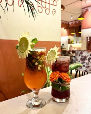 Rumana Nazarali Instagram - For Andhra and Telangana cuisine cravings in #HSRLayout 27th Main, @anmayrestaurant has opened its door today for you.

They offer a variety of veg and non-veg dishes from different regions of Andhra and Telangana, but I suggest you to try their NON-VEG THALI which has prawns, chicken, mutton dishes with puri and rice and a lot of accompaniments to go with it. I will definitely go back for their thali.