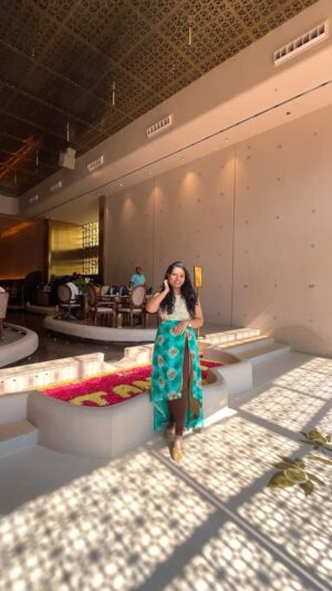 Rumana Nazarali Instagram - Every wall at @tansen.india tells a different story. The regal and intricate details on the walls, floor and ambiance is amazing. Sharing the vibe of the place at lunch and dinner time so you know what to expect at the restaurant #Hyderabad. Live Sufi ghazals at night and live instrumental during the day, Tansen has covered it all.