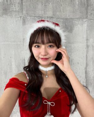 Runa Toyoda Instagram - ‪·̩͙꒰ঌ🎄ℳ𝑒𝓇𝓇𝓎 𝒞𝒽𝓇𝒾𝓈𝓉𝓂𝒶𝓈🎄໒꒱·̩͙
