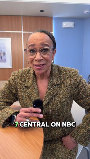 S. Epatha Merkerson Instagram - we've been on the edge of our seats since the fall finale!