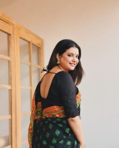 Actress Sabnam Faria HD Photos and Wallpapers March 2025