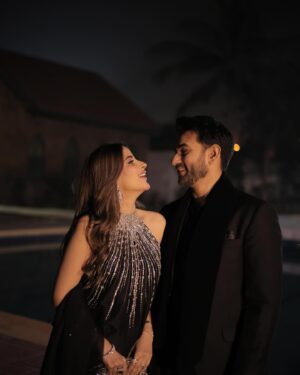 Saboor Aly Instagram - 🖤