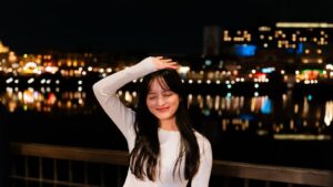 Saki Kiyoi Instagram - 🖤🤍

#japan#osaka#japanese#code#usj
#ユニバーサルスタジオジャパン#ロング#黒髪
#清井咲希#スターダストプロモーション