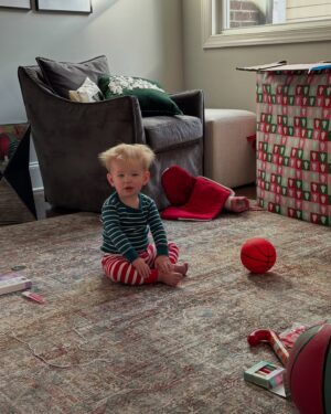 Samantha Droke Instagram - Christmas just keeps getting better and better as they grow! ❤️🥰🎄🎁