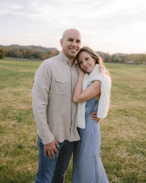 Samantha Droke Instagram - You’ll always be my home, my heart. 💛

📸 @lauramollphoto