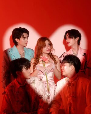 Samantha Melanie Coates Instagram - Which cupid are y'all using🤨🏹💔

หน้าอย่างเราไม่เหมาะกับวาเลนไทน์หรอก เหมาะกับบุญบั้งไฟโน่น

💄💈 @aunsam_makeup 
📸 @appleclock20