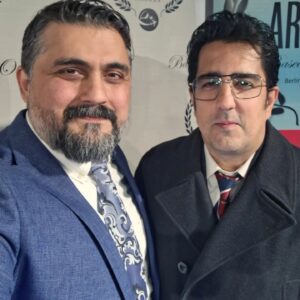 Samira Hosseini Instagram - .
حضور فیلم "کلمه" ساخته‌ی معین هاشمی‌نسب و با بازی سمیرا حسینی در جشنواره‌ی ARFF آمستردام هلند و جایزه‌ی بهترین فیلم بلند از سوی هیئت داوران.
The film "Word" directed by Moein Hasheminasab and starring Samira Hosseini, was featured at the ARFF Amsterdam Festival in the Netherlands and won the Best Feature Film award from the jury.

تهیه‌کننده، نویسنده و کارگردان:
معین هاشمی‌نسب
@moeinhasheminasab
مجری طرح: فرزام شکاری
@farzam.shekari
بازیگران:
سمیرا حسینی
@samirahosseini.official
محمدعلی صلاحی
@mohammadali__salahi
مصطفی پروین
@mostafaparvin
نگین سرتیپی
@negin_sartipi
فرشته لیوانی
@fereshteh.livani

فرنوش تدین
@farnoush.tadayyon
آناهیتا اتحاد
@anahitaettehad
باران اردبیلی
...
آران اطمینان
@aran.adine
...
موسیقی برای پیانو:
محمدعلی صلاحی
@mohammadali__salahi
...
گریم:
نسیم آقایی
@nasim_elegance
فریده حسینی
@faridehhosseiini
...
##معین_هاشمی_نسب #سمیرا_حسینی #فرزام_شکاری #فیلم_بلند #کلمه