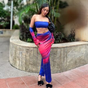 Samruddhi Jadhav Instagram - Abs or imagination? What do you see 👀.