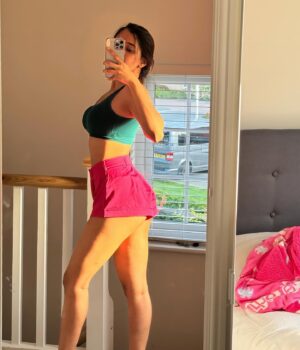 Samruddhi Jadhav Instagram - The weak can never forgive🎀
.
.
.
.
#fitness #backandbiceps #ripped #stronger #gymgirl