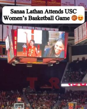 Sanaa Lathan Instagram - The usc vs ucla game was 🔥🔥🔥 last night #womensbasketball #loveandbasketball ❤️🏀
