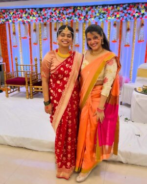 Sanah Kapur Instagram - Here comes the wedding album dump…♥️
ps : this bride @ana.hit.ahh refused to keep her eyes open in any pic i took with her 😋🙈 🤗

#wedding #friends #family #dressup #ootd #love #happiness #momentslikethese