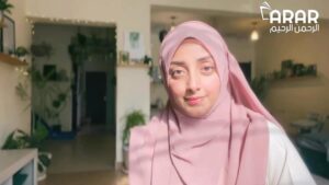 Sanam Chaudhry Instagram - Make the commitments to change for Allah ♥️
And feel the peace in rest of our lives 
Come to success 
Come to the Quran 
Join @arrahmanarraheemnetwork