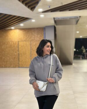 Sandy Jamal Instagram - على رمش عيونها 🦋🤍