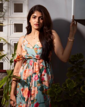 Sangeerthana Vipin Instagram - Caught between the reality n dream 🦋

📸 @arun_payyadimeethal