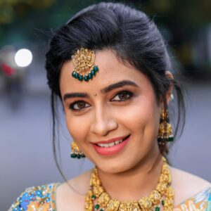 Sangeetha sai Instagram - 💥💥💥💥💥

Mua @sowmisclassymakeovers 
Saree & blouse @j2fashions 
Clicks @akash_av_0117 @aaa_photography___
Jewels @gold_copy1486
