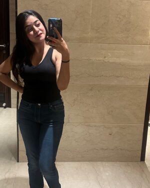 Saniya Babu Instagram - Simple🥹🤍