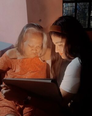 Sanya Lopez Instagram - My lola once told me noong panahon na gusto ko sumuko, “ang taong magaling o mahusay lahat kinakaya”. Ang isa sa mga unang una kong naging fan kahit baby pa ako. Happiest Birthday lola. I love you ❤️