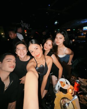 Sanya Lopez Instagram - mindset sibs.