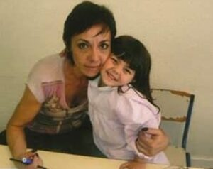 Sara Norte Instagram - Estes dias são sempre complicados para quem perdeu alguém que Amava.
As saudades estão presentes o Ano todo ,mas nesta época acabamos por estar mais sensíveis.
Digam aos vossos o quanto os Amam durante o Ano todo e não só no Natal, e valorizem nos no dia a dia.
Estes dias vou estar mais na minha porque não estou para fingir estar feliz quando na verdade não é assim.
Tenham um Feliz Natal e aproveitem ao máximo!
Beijinhos ❤️🌲