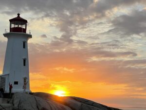 Sarah Roemer Instagram - Peggy’s Cove, you never disappoint. I’ll be a tourist for you anytime. 🫶🏻